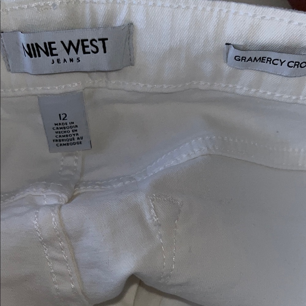 Nine West Gramercy Women's White Ankle Crop Jeans - Picture 4 of 5